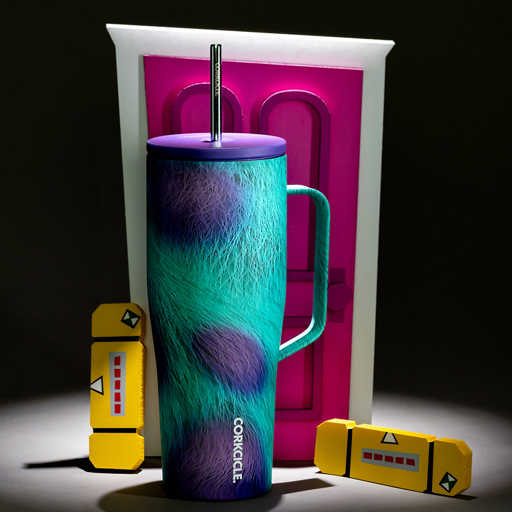 disney-pixar-cold-cup-xl-p7 MonstersInc-Lifestyle-PDP2.jpg