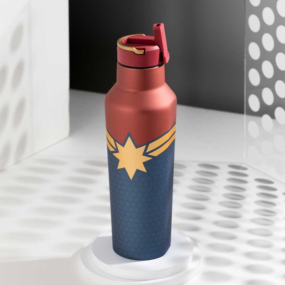 sale-marvel-sport-canteen-y7 c5b45acd9813--captain-marvel-sport-canteen-lifestyle-1.jpg
